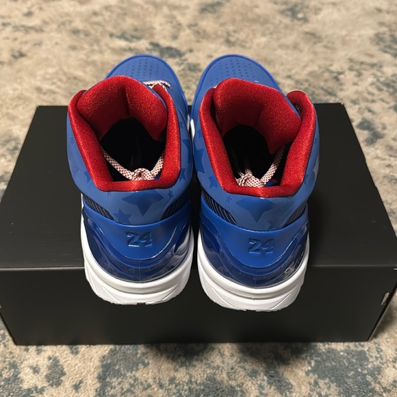 Kobe 4 Protro 'Philly' 2024 size 11 - Picture 2 of 6